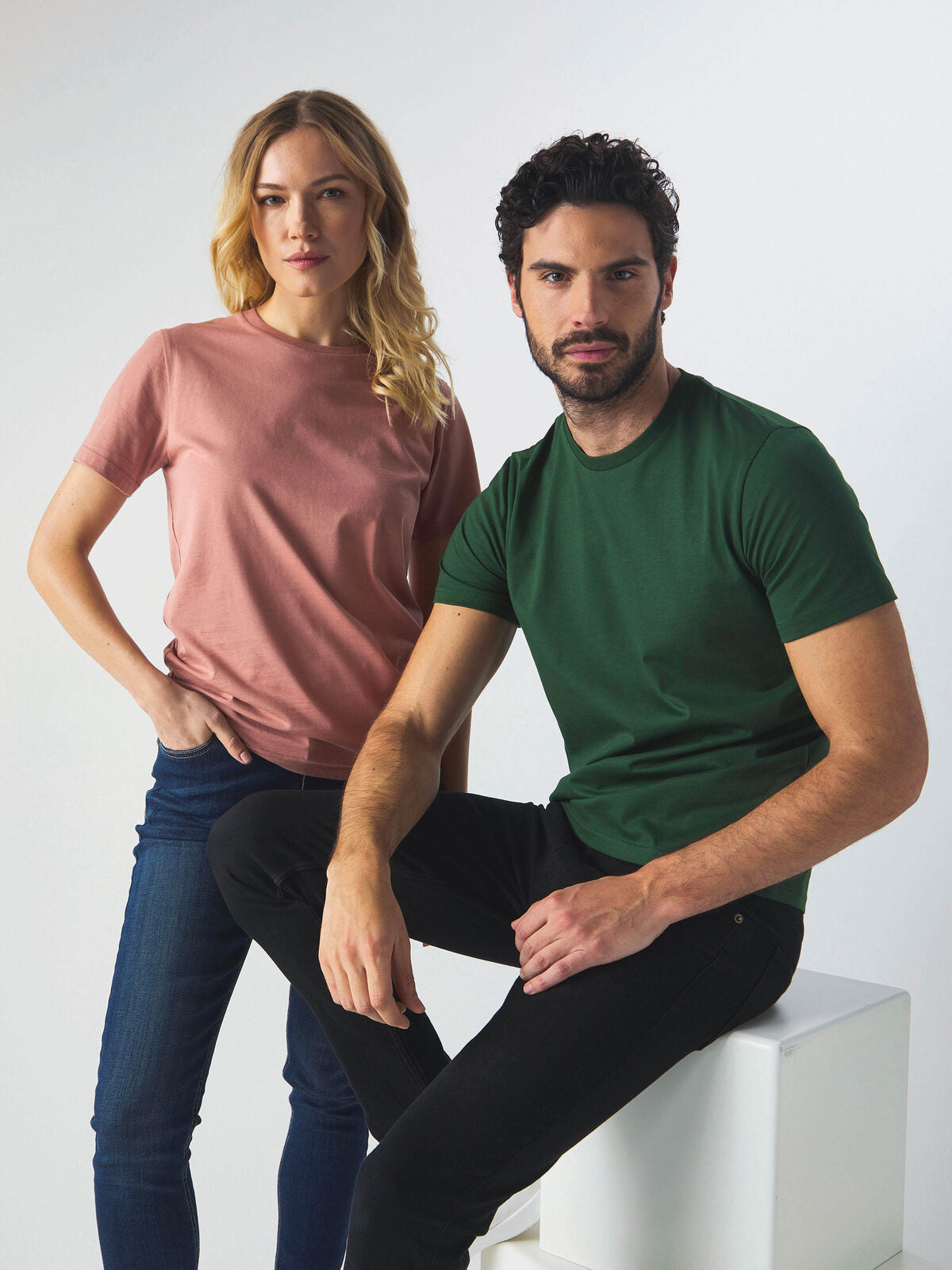 T-Shirt Stranger - Colori Classici